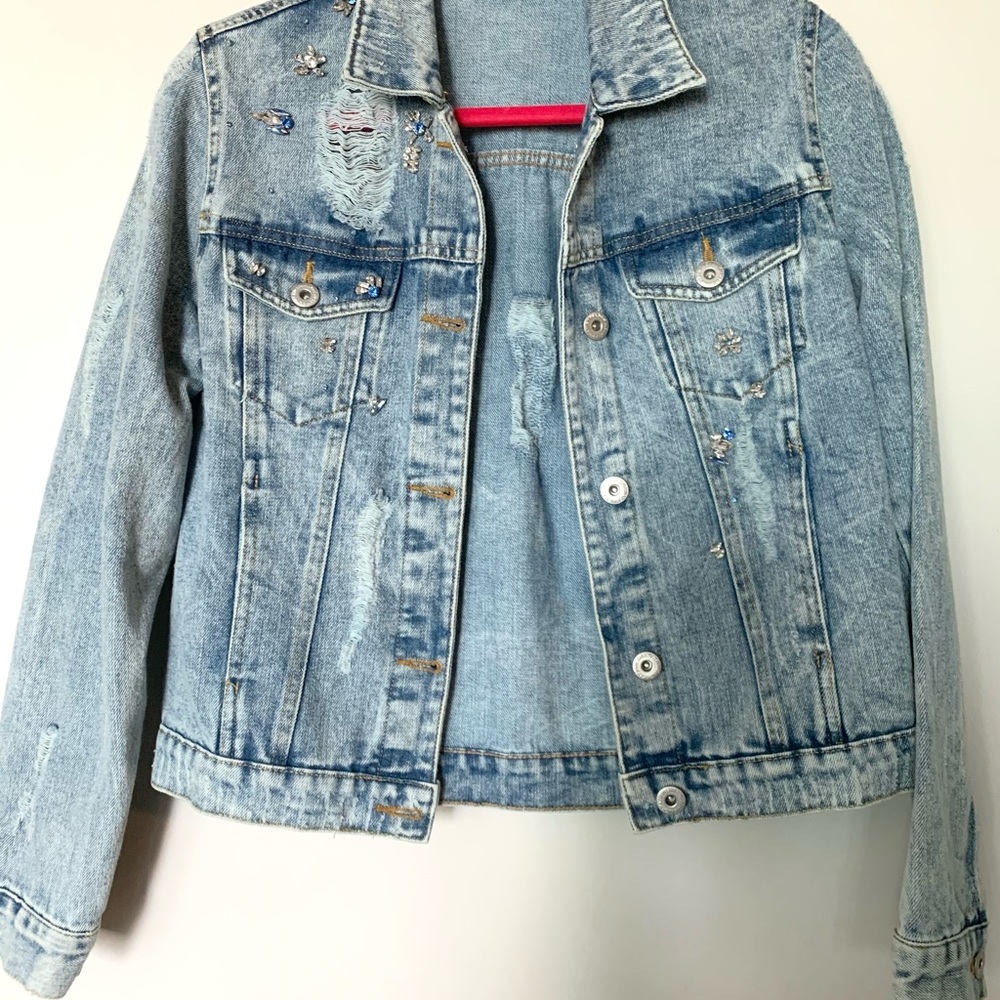 Distressed rhinestone denim jacket - Picture 6 of 6